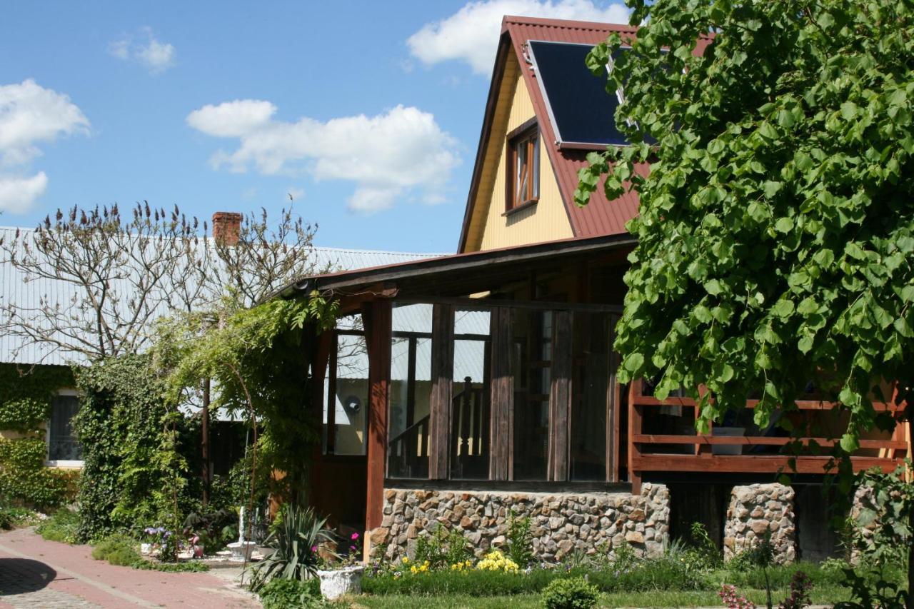 Agroturystyka "Pod Bluszczem" Krasnobród Kültér fotó