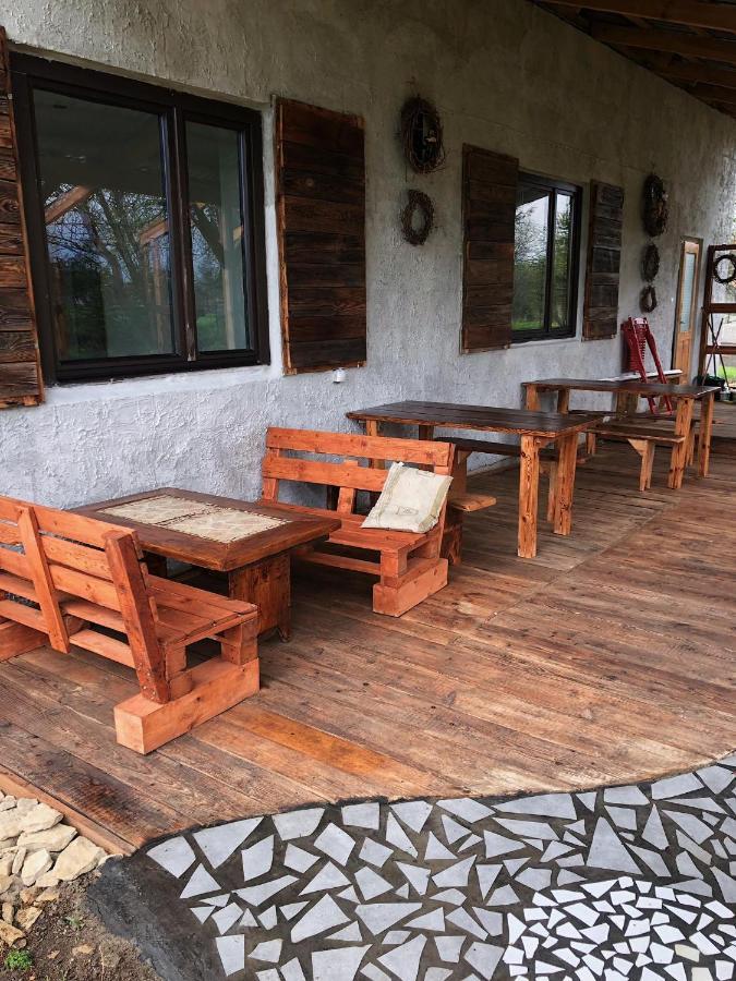 Agroturystyka "Pod Bluszczem" Krasnobród Kültér fotó